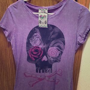 Purple skull shirt
